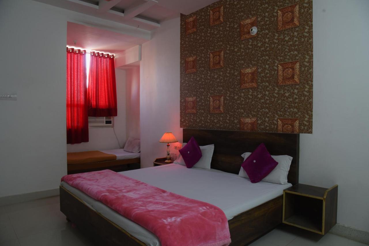 Hotel Santosh Hotel